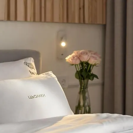 Be Be - Premium Jacuzi & Private Pool Chalet Bukowel