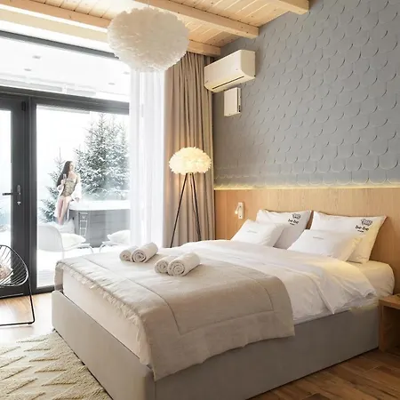 Alpesi faház Be Be - Premium Jacuzi & Private Pool Bukovel